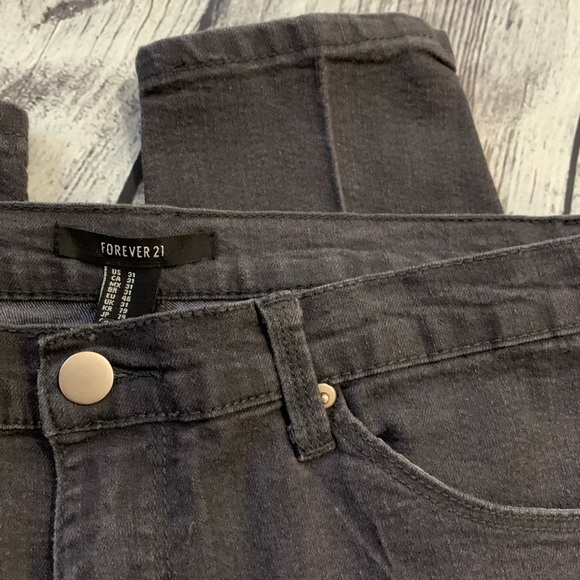 10 Items, Size 12 - Picture 3 of 8